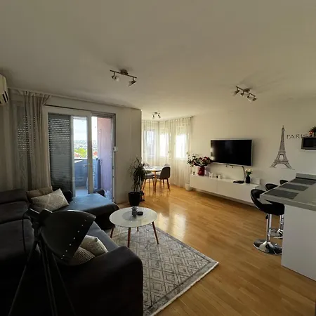 Fina's Apartment